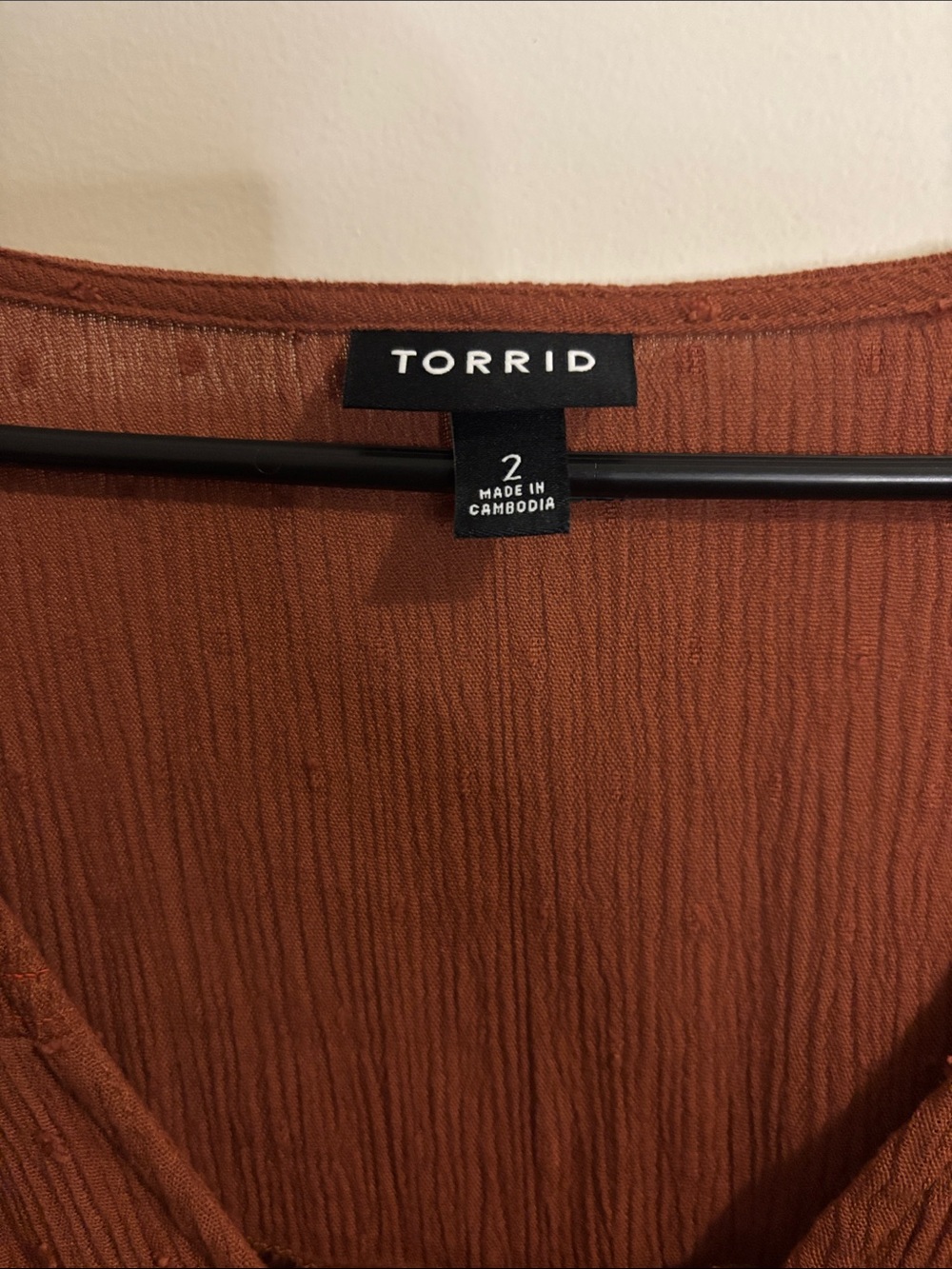 torrid Rust Button-Front Textured Blouse - Picture 2 of 3